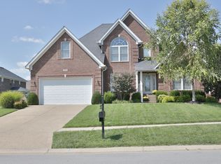 4120 Pleasant Glen Dr, Louisville, KY 40299
