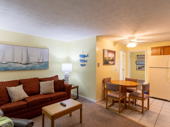 1351 Post Road #121, Wells, ME 04090