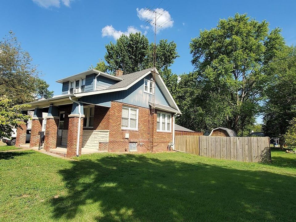 1st image of 718 Penina St