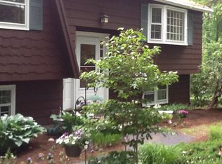 8 Cold Spring Rd, Westford, MA 01886