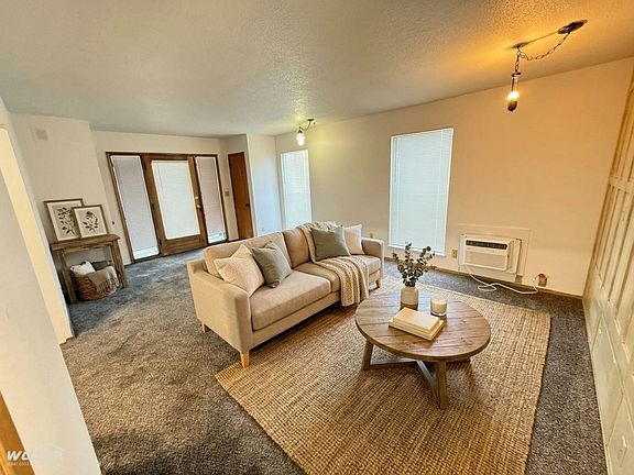 2nd image of 315 N 7th St APT 1