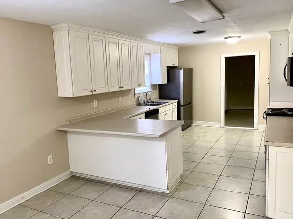 354 County Road 1349, Tupelo, MS 38804