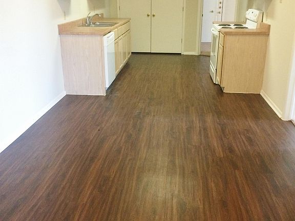 3rd image of 8147 Julie Ave