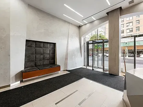 184 Lexington Avenue image 15 of 18