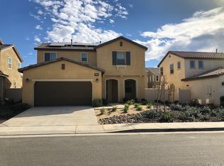 1536 Tiger Eye Ln, Beaumont, CA 92223