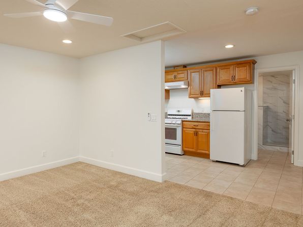 1515 E Higgins St #1