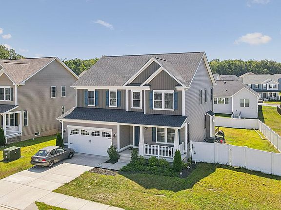 2nd image of 7704 Colburn Dr