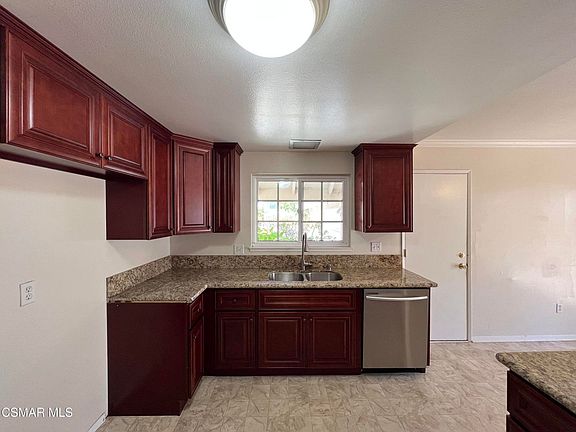 4th image of 1287 Knollwood Dr