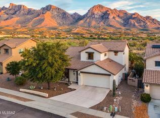 318 E Shore Cliff Pl, Tucson, AZ 85737