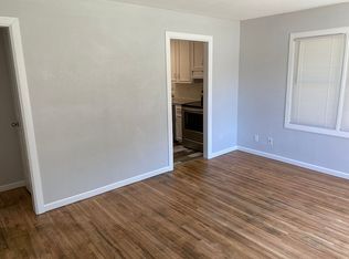 1401 N Old Manor Rd, Wichita, KS 67208