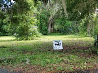 108 Shara Ln, Satsuma, FL 32189