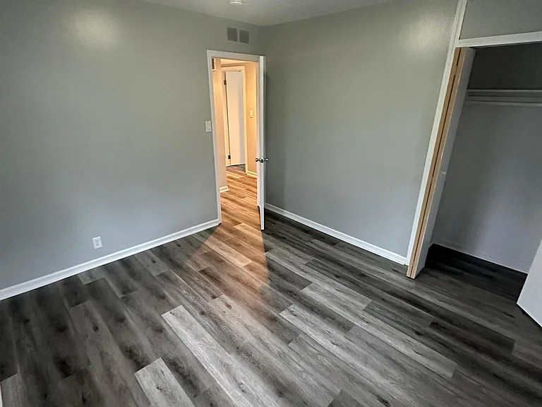 22041 Dante Ave — Photo 12