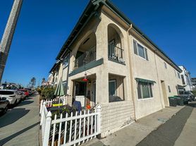 Balboa, #C (Back-Upper)