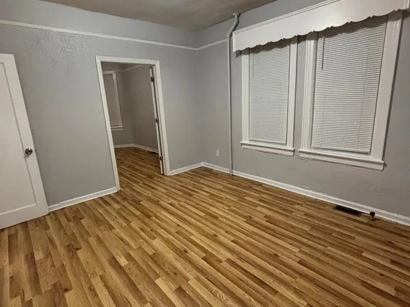 11 Dwight St, Jersey City, NJ
