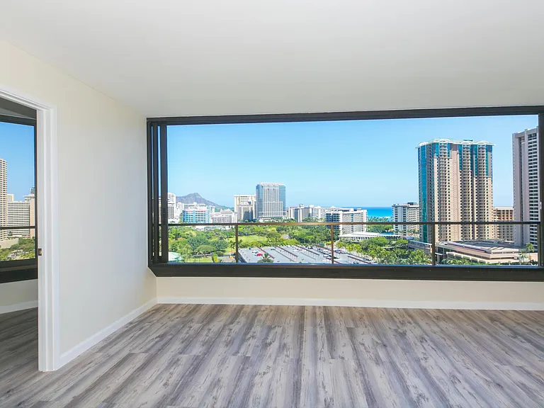1910 Ala Moana Blvd #20C — Photo 19
