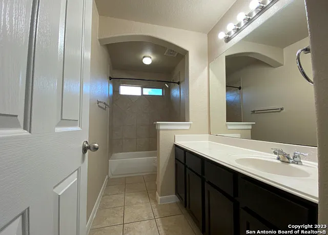 1838 Mobeetie Trl — Photo 13
