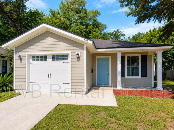 2216 White Ave, Jacksonville, FL 32207