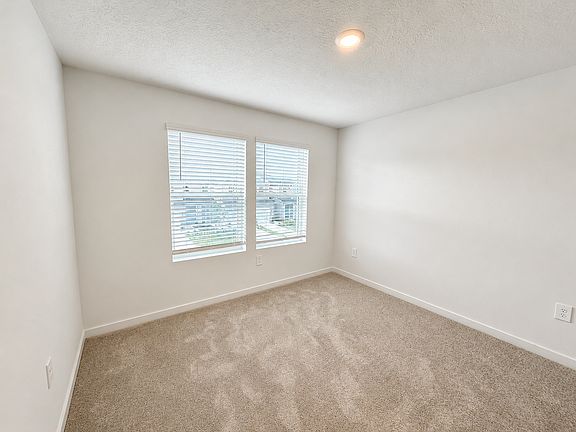 5th image of 4964 SW 83rd Pl