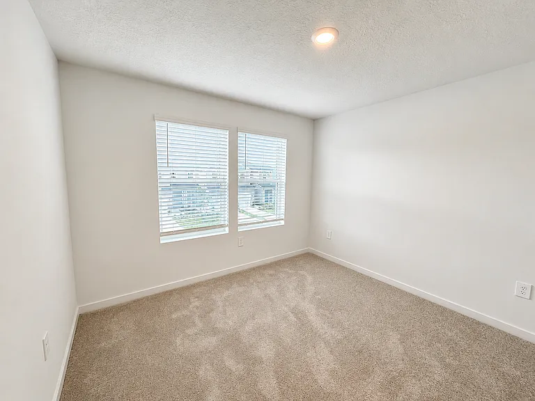 4964 SW 83rd Pl — Photo 5