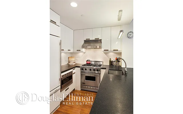 Sold by Douglas Elliman | media 17