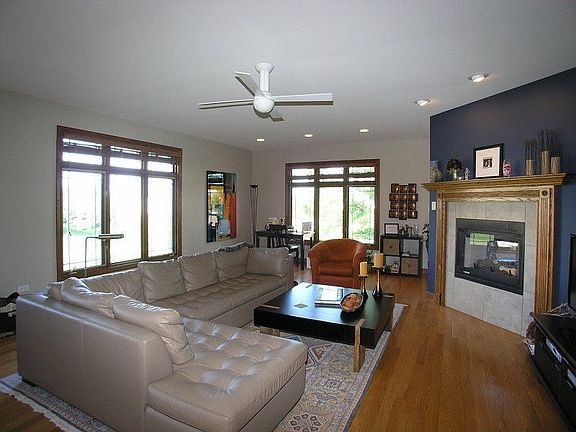 5th image of 10855 Canterbury Dr