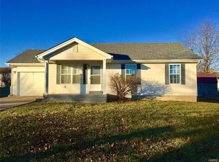 1169 Pat St, Sullivan, MO 63080