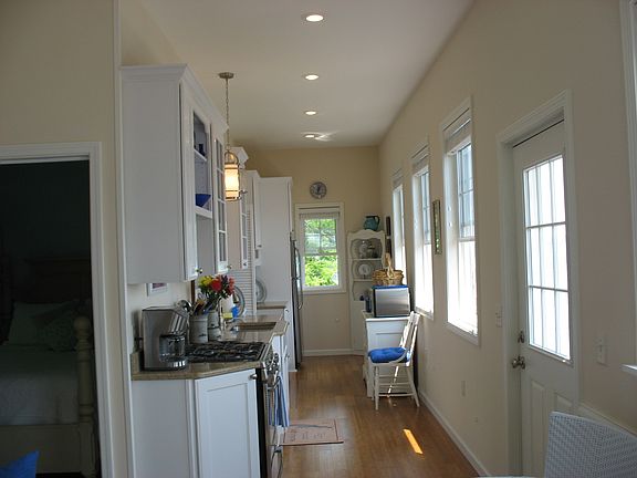 5th image of 5263 E Bluff Dr