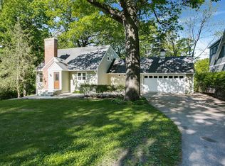 207 Benton Ave, Wayzata, MN 55391