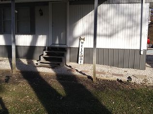 1030 E Sarah St, Petersburg, IN 47567