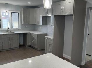 840 Van Buren Ave, Elizabeth, NJ 07201