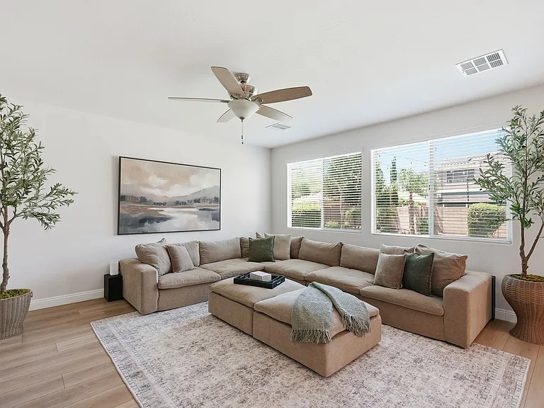 1846 E Merlot St — Photo 39