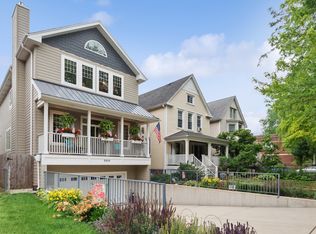 3909 N Keeler Ave, Chicago, IL