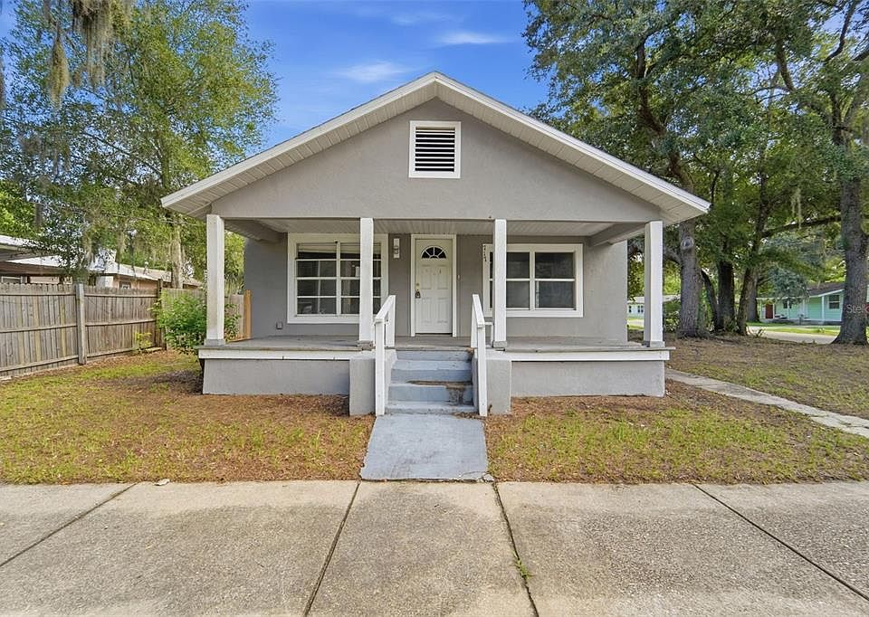 1st image of 717 S LOCUST AVENUE