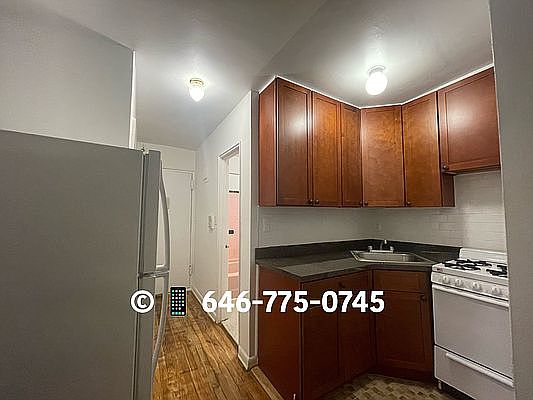 4th image of 34-20 75th St #3A