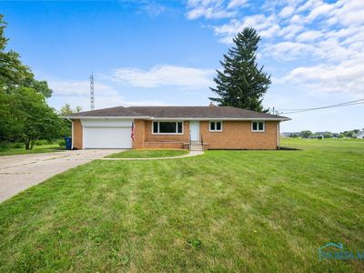 5001 Black Rd, Monclova, OH, 43542