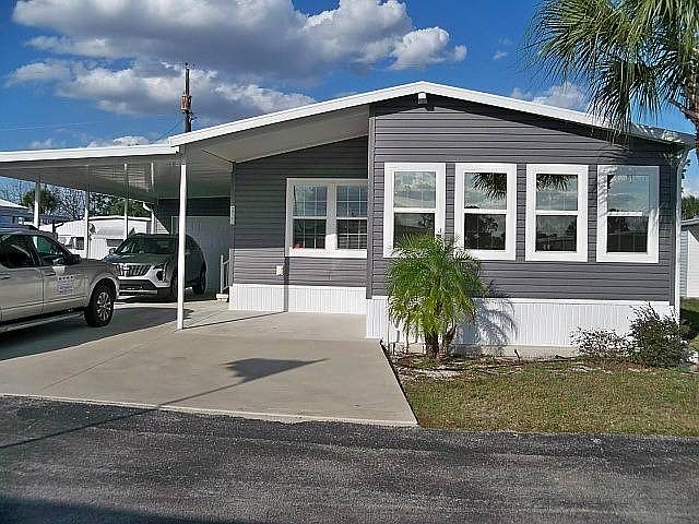 1st image of 2054 Missouri Dr