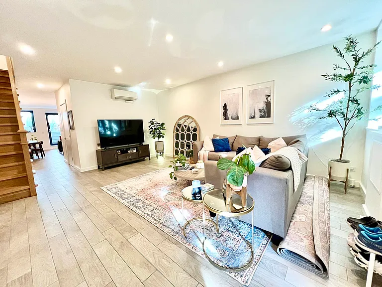 80A Jewel St #1 — Photo 6