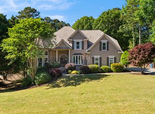 105 Woodleigh Dr, Fayetteville, GA 30215