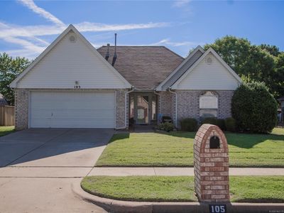 105 S Poplar Ave, Broken Arrow, OK, 74012