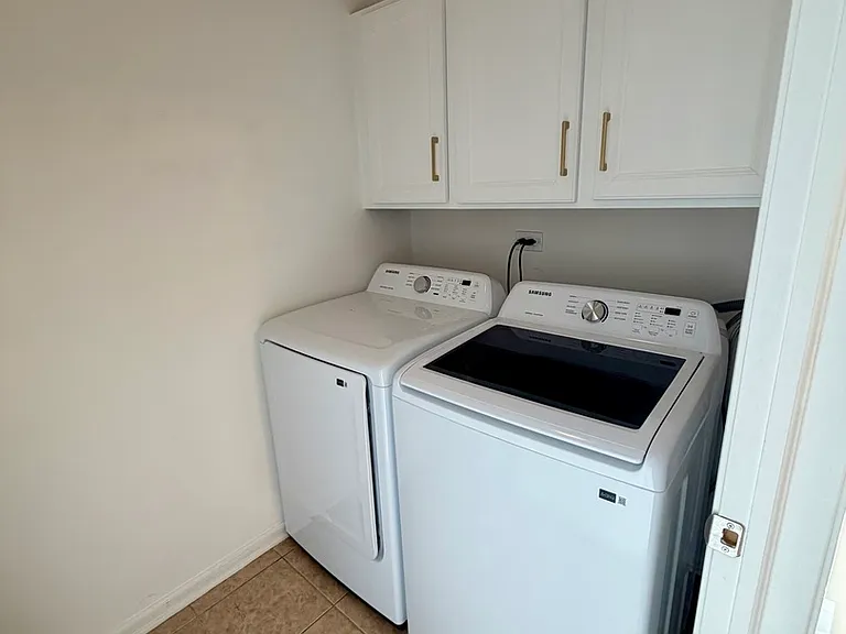 10233 Concord Ln #C — Photo 10