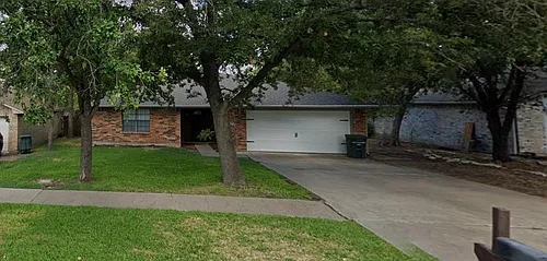 4207 Woodcrest Dr Photo 1