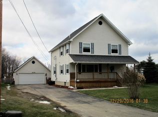 4040 Moulton Dr, Flint, MI 48507