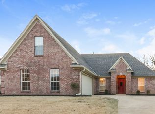 5825 Blocker St, Olive Branch, MS 38654