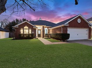 1616 Churchill Ln, Mansfield, TX 76063
