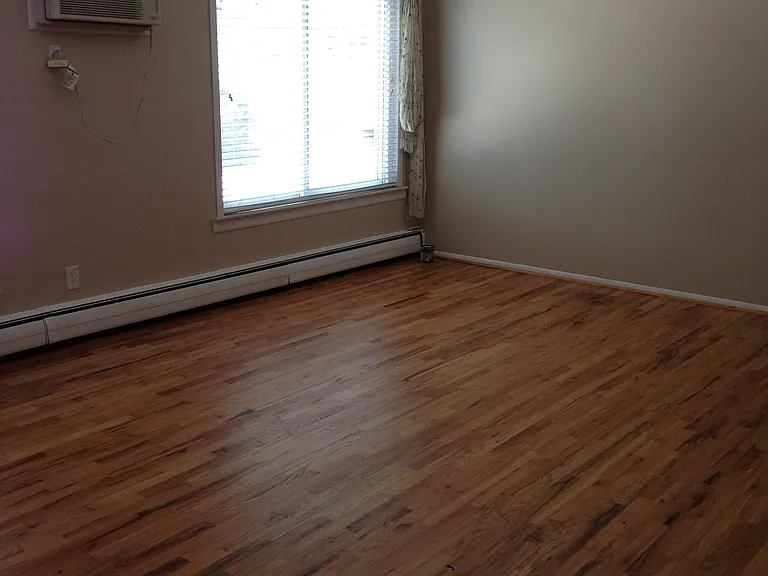 721 W Maple Rd #66 — Photo 8