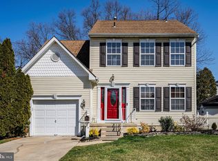 29 N Bellmawr Ave, Bellmawr, NJ 08031