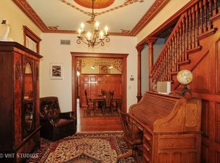 1150 W Wrightwood Ave #1, Chicago, IL 60614