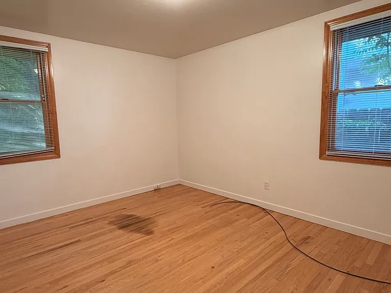 2055 Maryal Dr — Photo 5