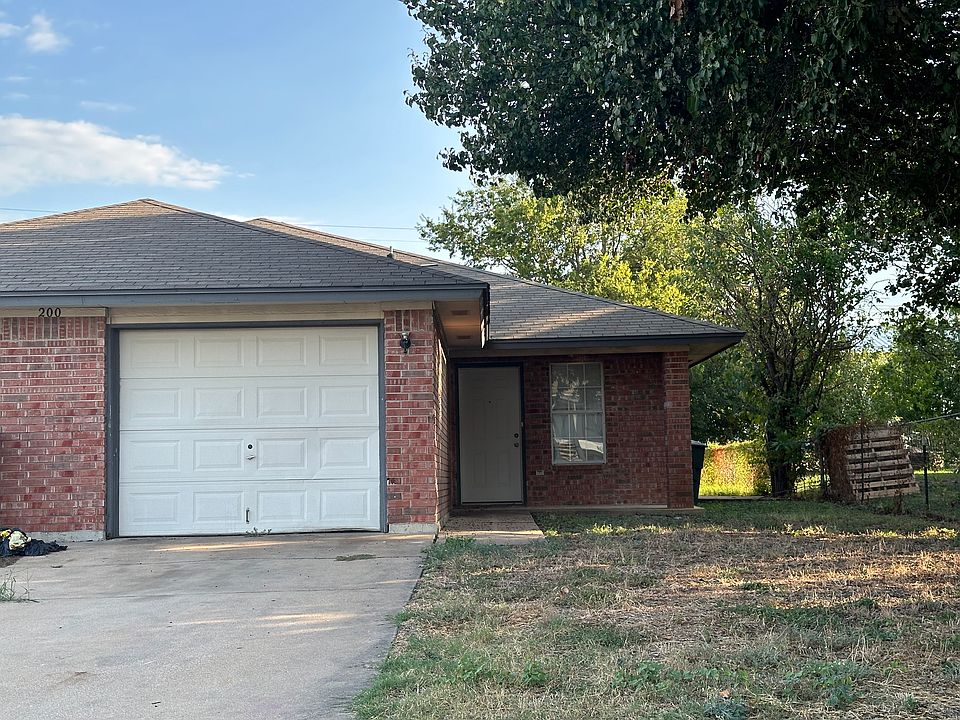 2nd image of 200 W Mary Jane Dr #200B