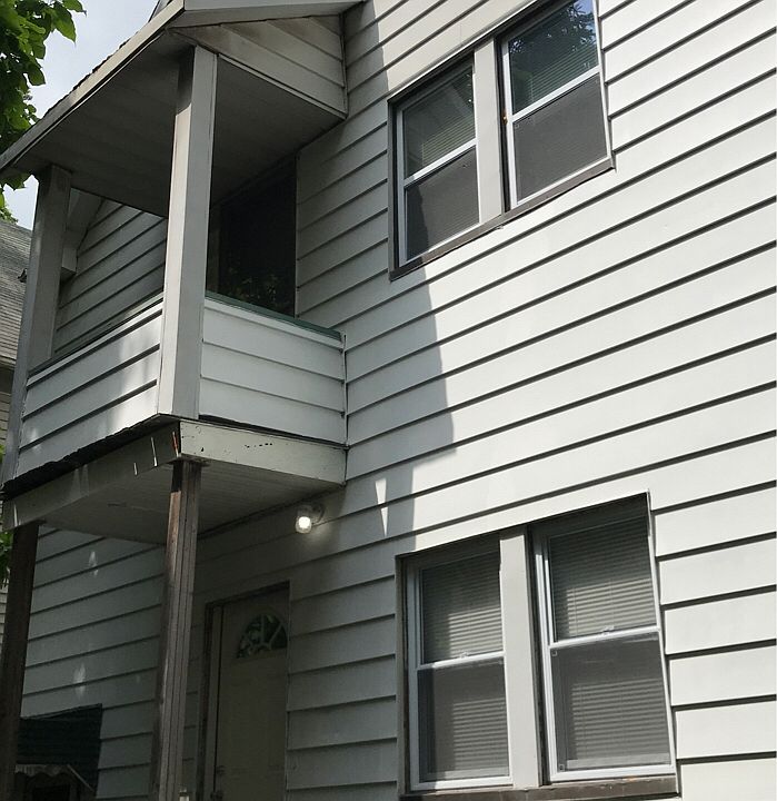Building Photo 4